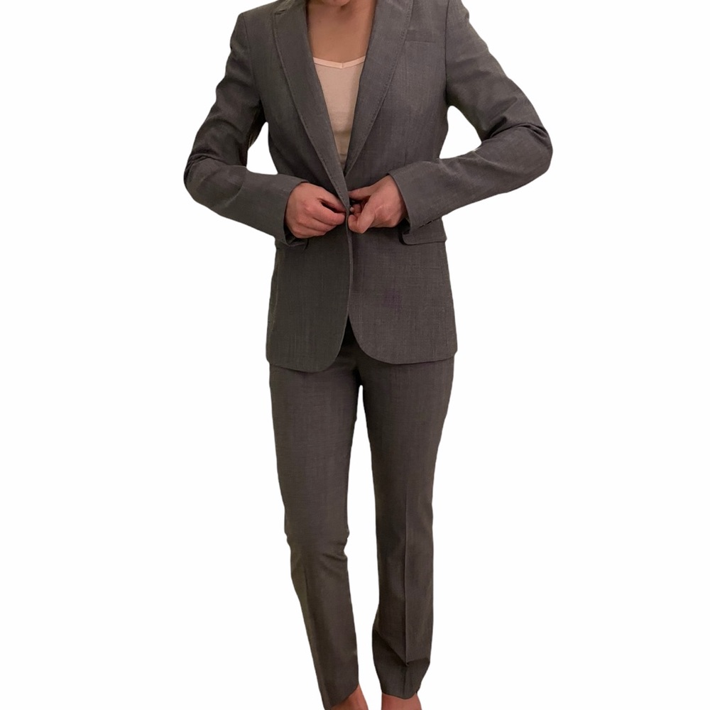 Banana Republic pant suit (jacket size 4, pants size 0)